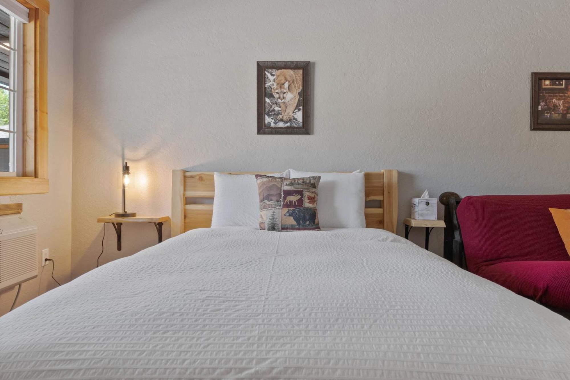 Lake Village Lodge Кер д'Ален Екстериор снимка
